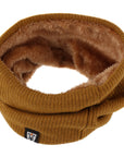 Knitted caramel neck warmer with brown fake fur inside from moto girl