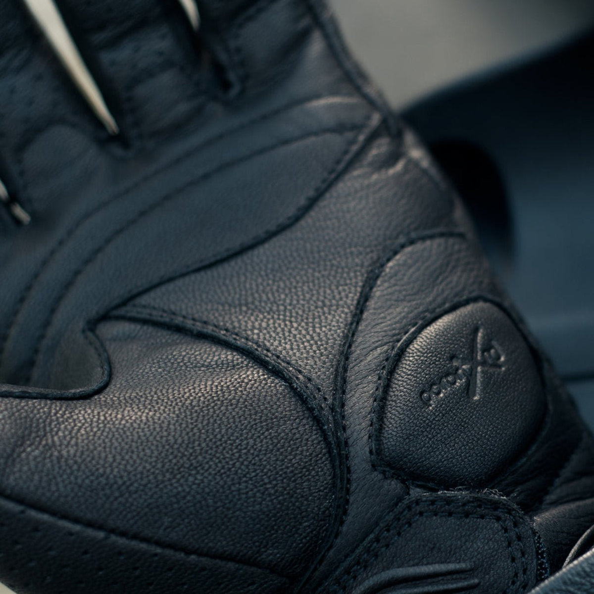 Black leather female motorcycle glove from Shima close up 